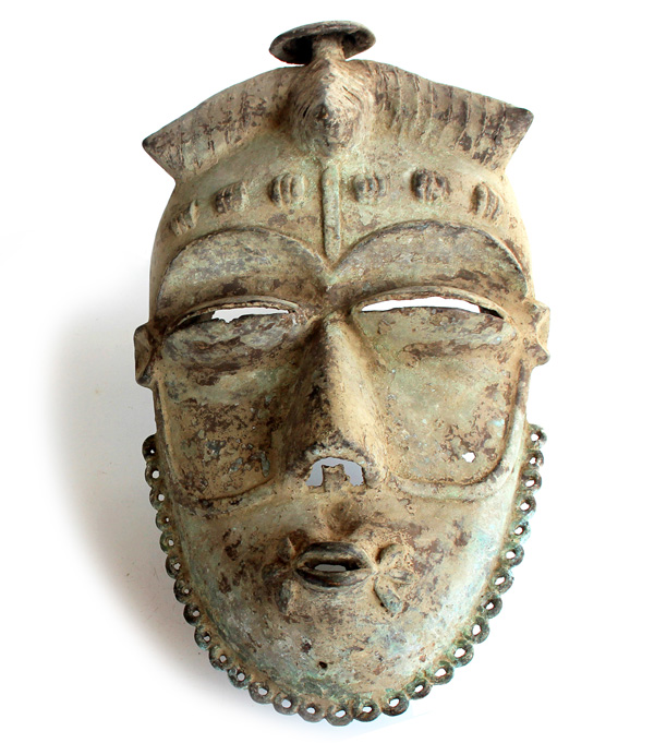 Guere Bronzemaske