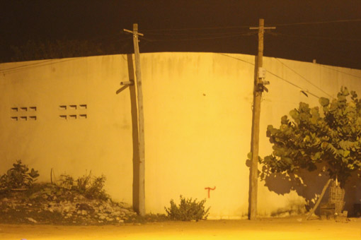 Mauer an der Avenue Madiba