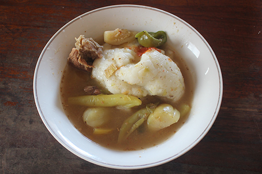 Foufou Sauce blanc